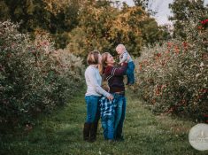 Family Photography at Robbs Apple Tree Farm Brockport, NY