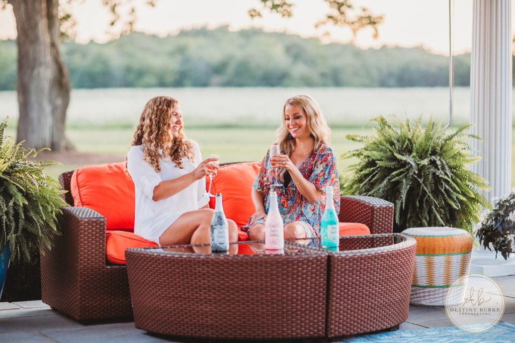 Bestie Bubbly Wine, Andrea Weigand, Photography, Girls, Wine, sunset,