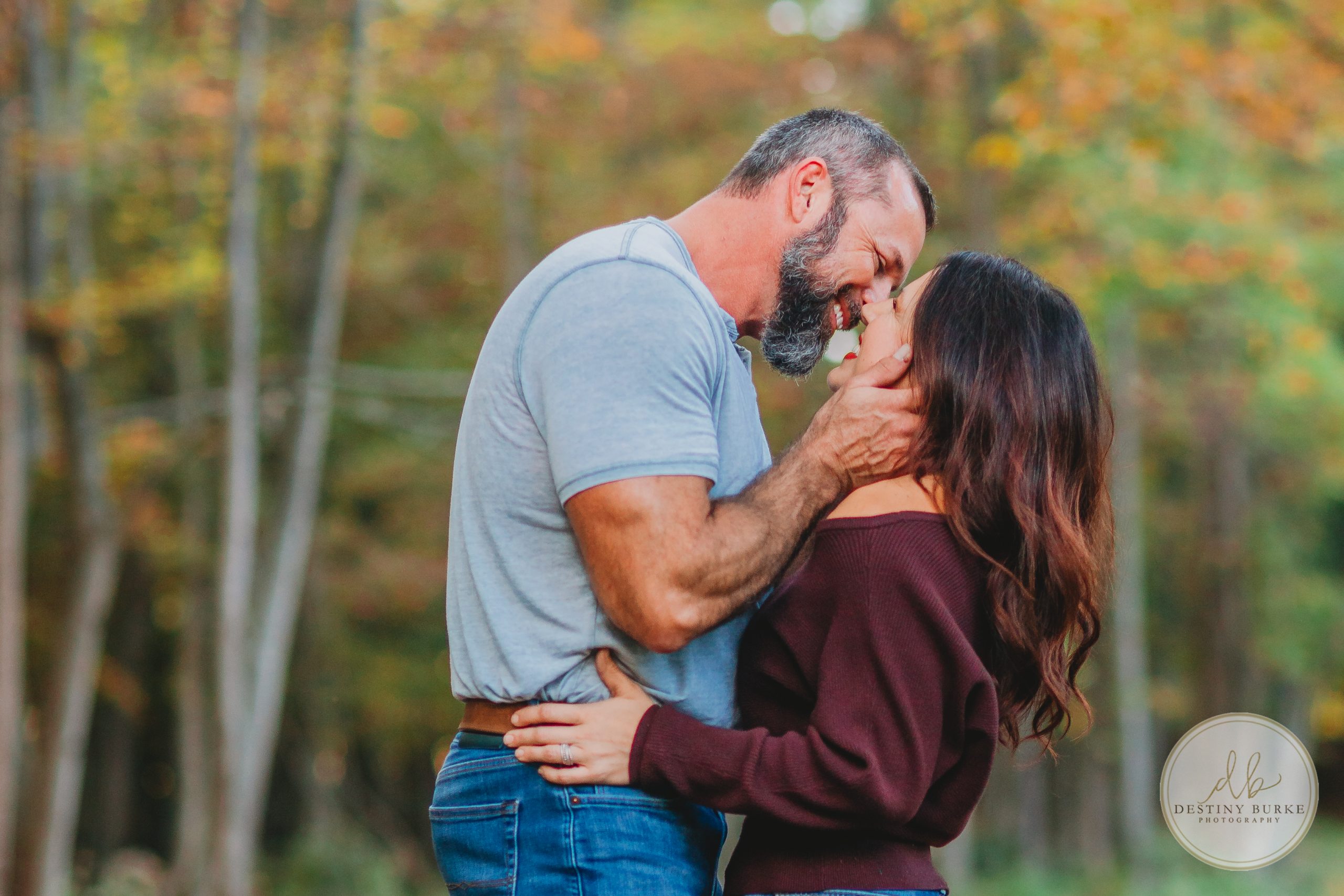 Al Lorenz Park, Mt Morris, upstate, NY, photography, photographer, couples, posing, sunset, fall, autumn, park, trees