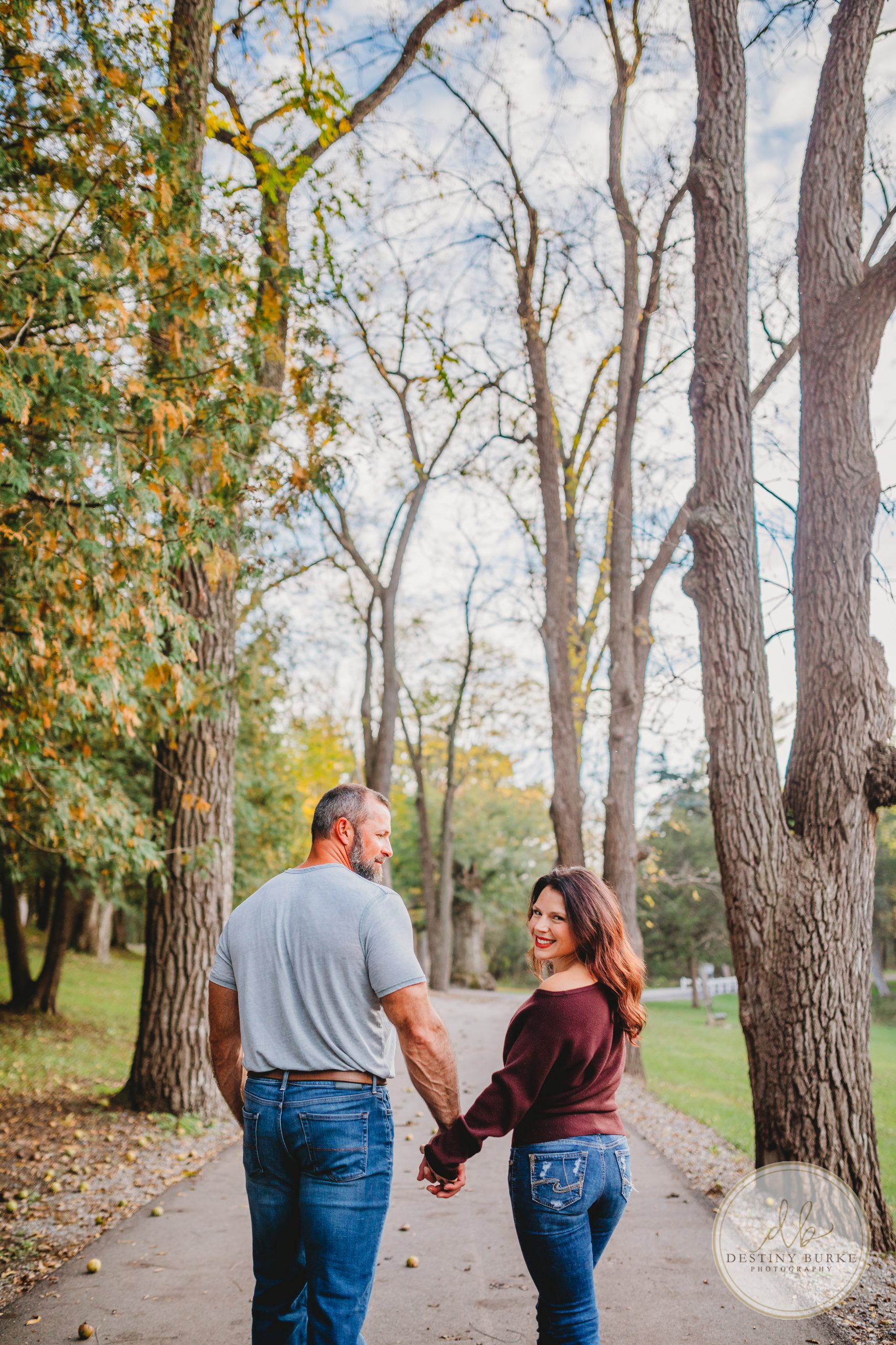 Al Lorenz Park, Mt Morris, upstate, NY, photography, photographer, couples, posing, sunset, fall, autumn, park, trees