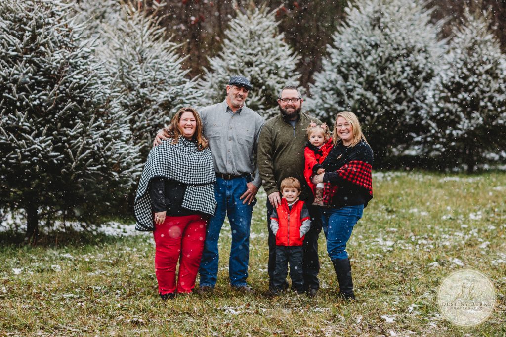 Christmas, Tree, Farm, Mini, Session, Photography, McPherson Orchards, LeRoy, NY, Destiny Burke Photography, Rochester, photographer, posing, family, trees, christmas,