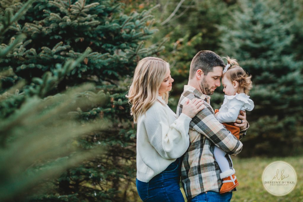 Christmas, Tree, Farm, Mini, Session, Photography, McPherson Orchards, LeRoy, NY, Destiny Burke Photography, Rochester, photographer, posing, family, trees, christmas,