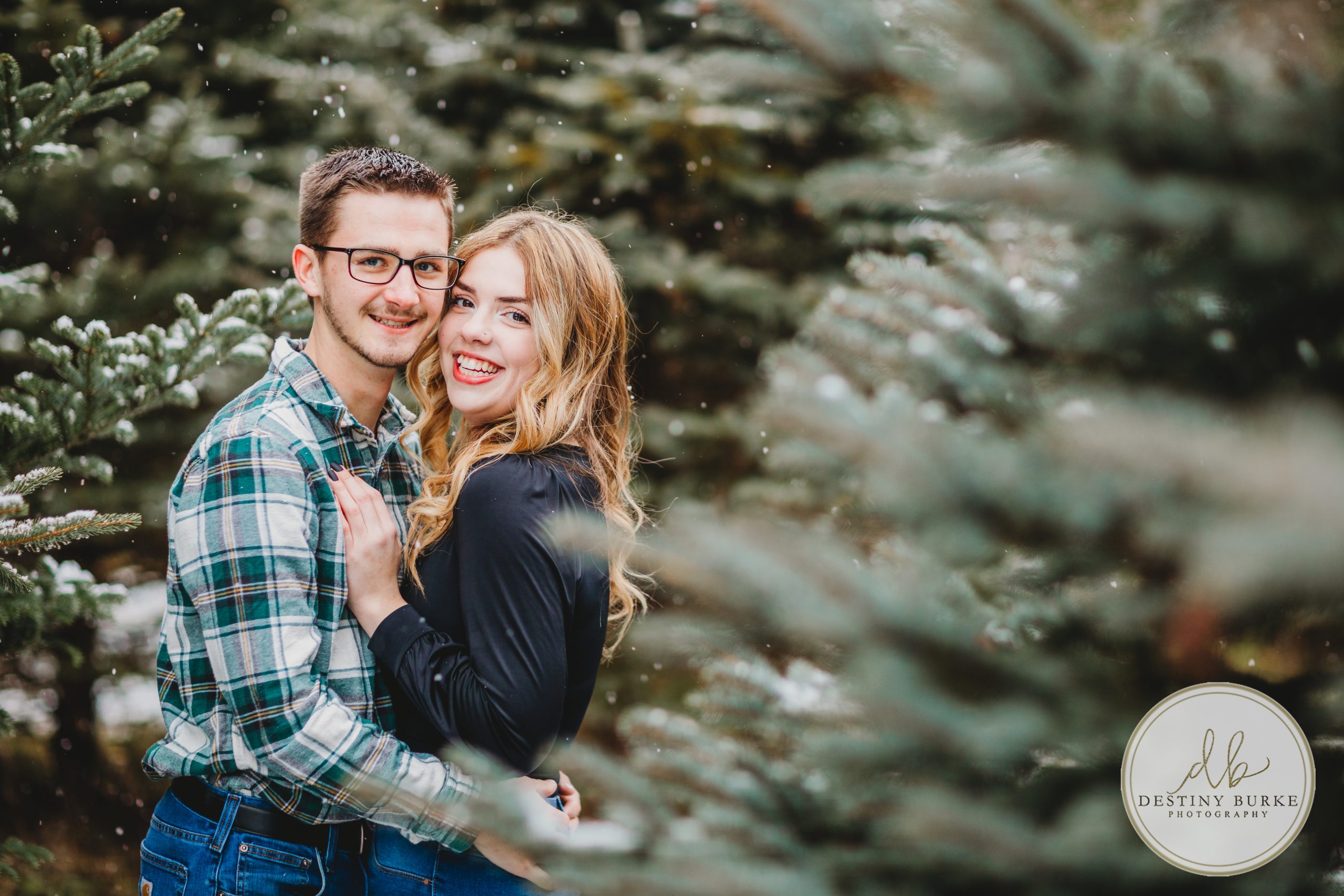 Christmas, Mini, Sessions, McPherson Orchards, LeRoy, NY, photography, photographer, Destiny Burke Photography, family