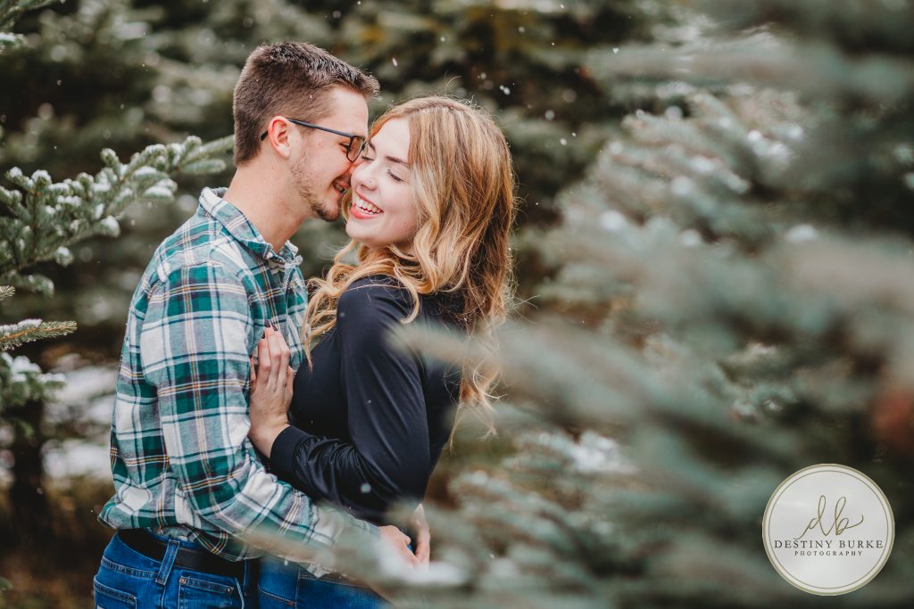 Christmas, Mini, Sessions, McPherson Orchards, LeRoy, NY, photography, photographer, Destiny Burke Photography, family
