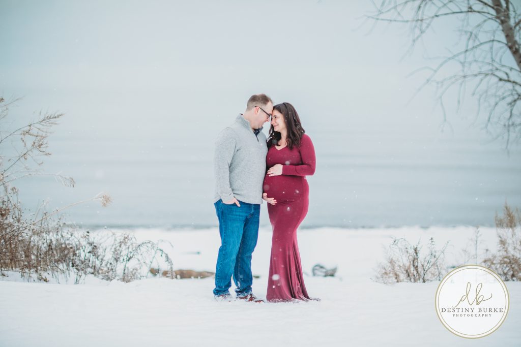 Durand Eastman Park, Rochester, NY, Maternity, Session, Photography, photographer, Snow, Lake Ontario, winter, snowfall, gown, dress, posing, poses