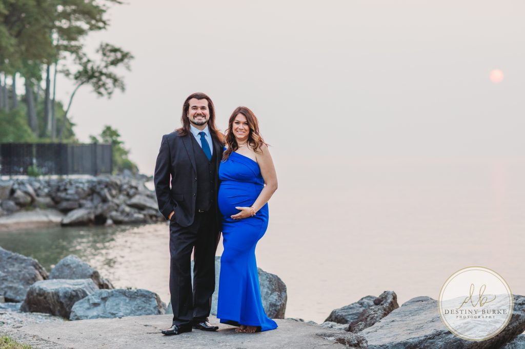 Rochester, Best, Maternity, Photographer, Photography, Webster Park, NY, couple, baby, sunset,