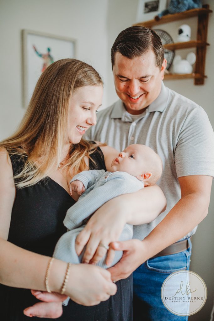 Family Portraits of Mom, Dad and baby, located in Caledonia, NY, near Rochester