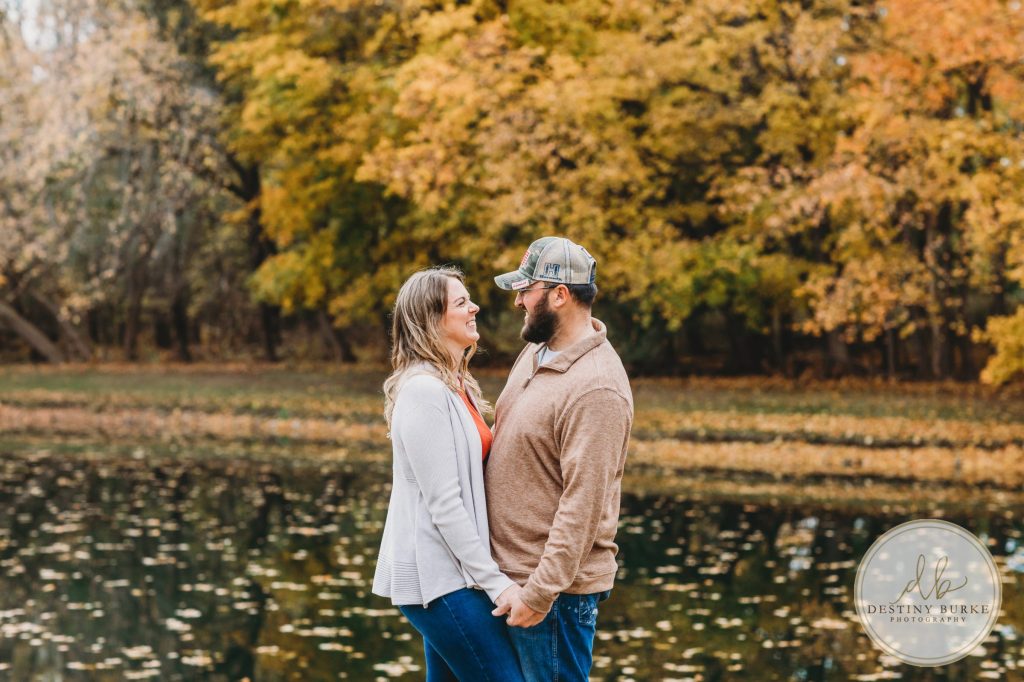 Best family photographer near Rochester, NY, family photography session in the fall, extended family portrait session in Chili, NY, family of ten