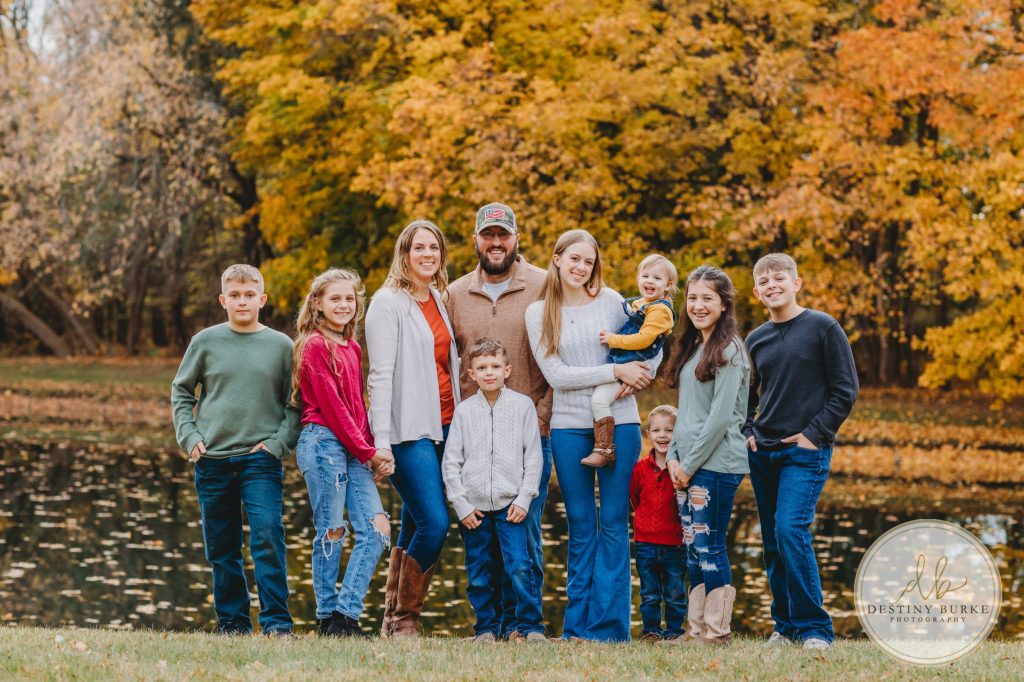 Best family photographer near Rochester, NY, family photography session in the fall, extended family portrait session in Chili, NY, family of ten
