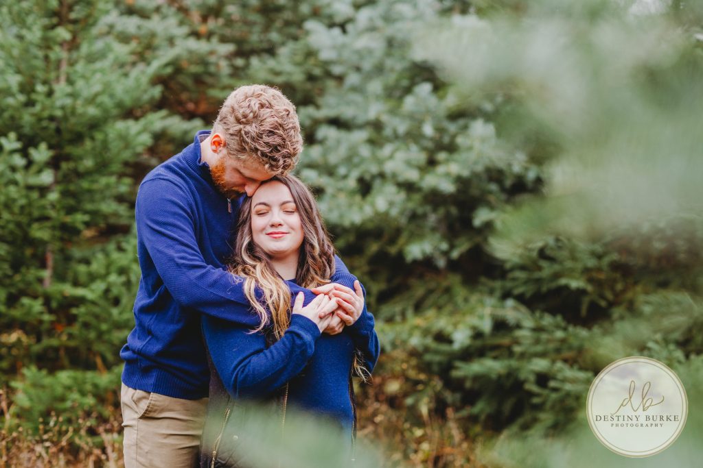 Christmas Mini Photo Sessions near Rochester, NY at McPherson Orchards, Family Photographer