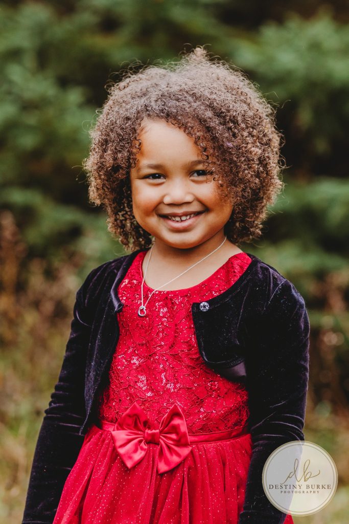 Christmas Mini Photo Sessions near Rochester, NY at McPherson Orchards, Family Photographer